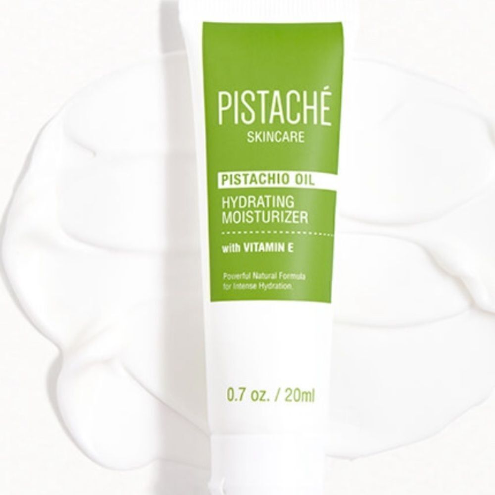 PISTACHÉ SKINCARE FACE 
Hydrating Face Moisturizer with Vitamin E Ipsy bag
